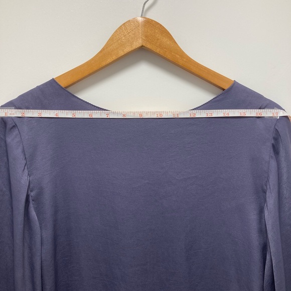 Aritzia Babaton purple puff sleeve blouse - Picture 8 of 8